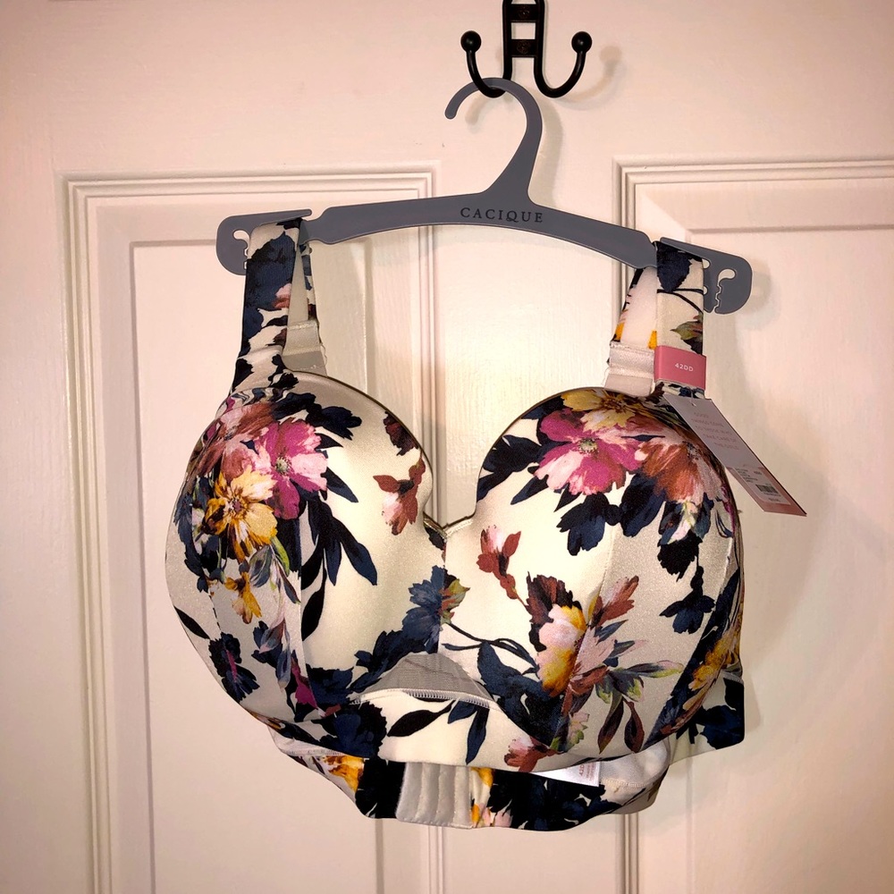 Cacique comfort bliss lightly lined balconette. New with tags.